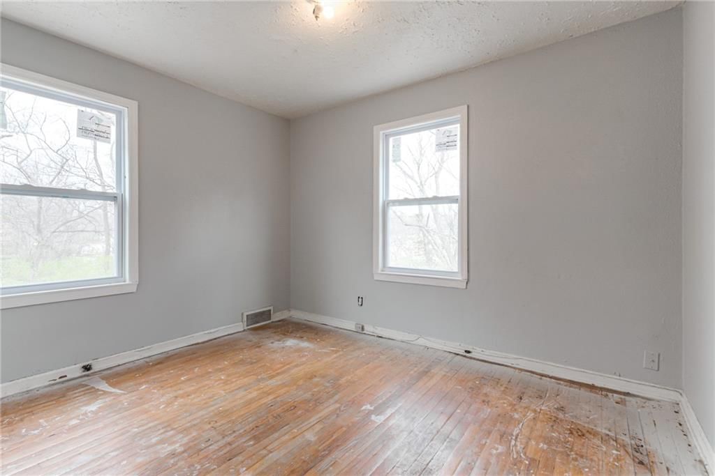 5816 BELLEFONTAINE Avenue — photo 13