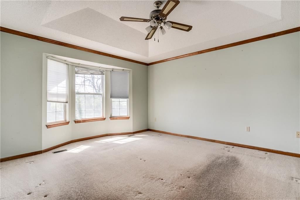 24005 W 57th Terrace — photo 16