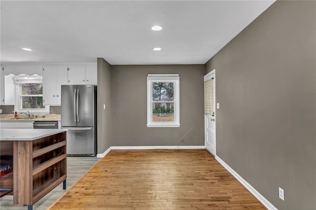 1615 W 22nd Street — photo 10