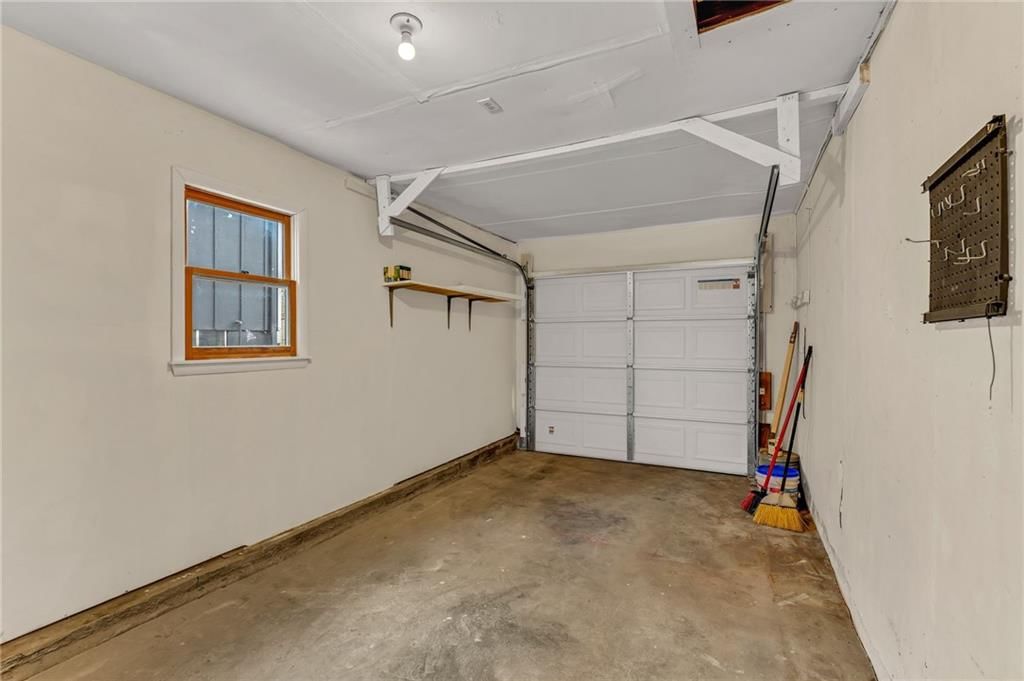 1615 W 22nd Street — photo 16