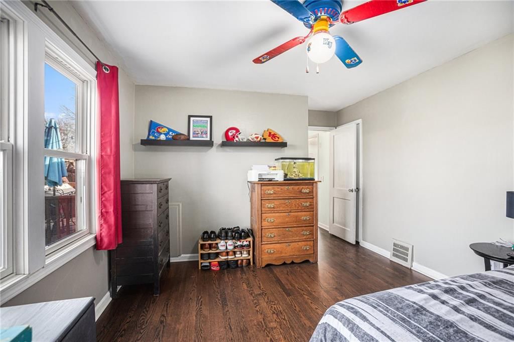 5110 W 49th Street — photo 16