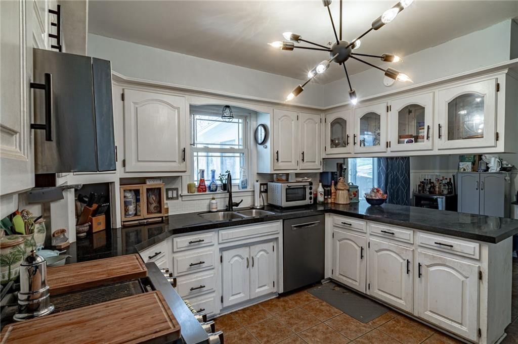 6935 Albervan Street — photo 7