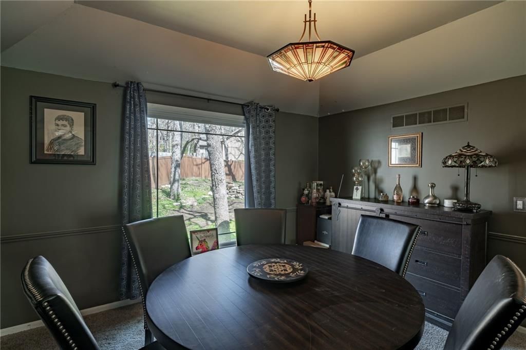 6935 Albervan Street — photo 9