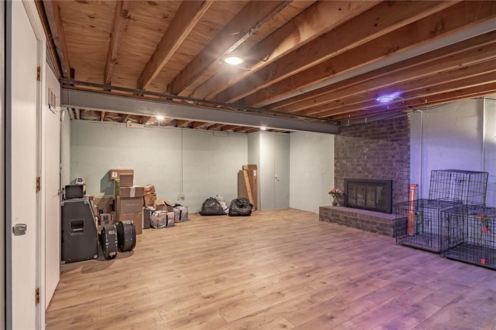 6935 Albervan Street — photo 22
