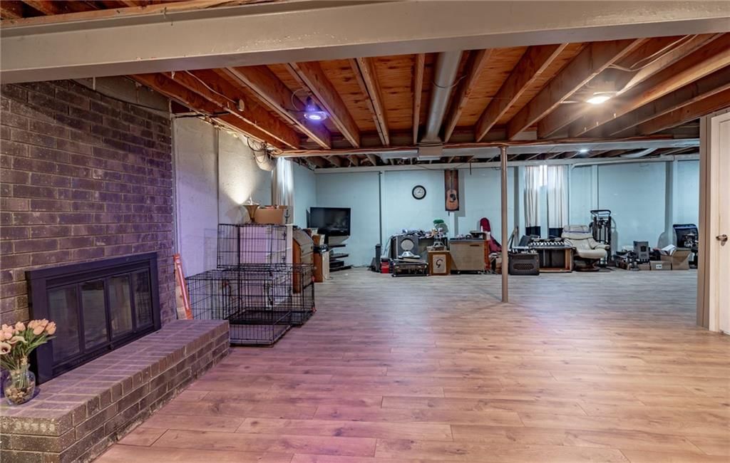 6935 Albervan Street — photo 23