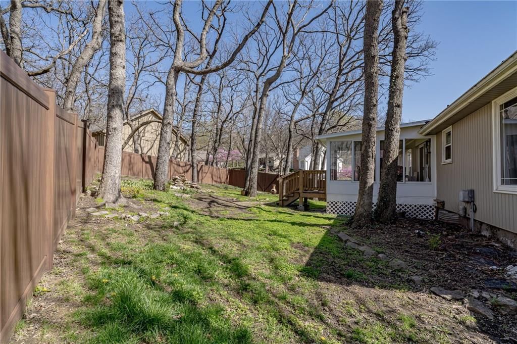 6935 Albervan Street — photo 27