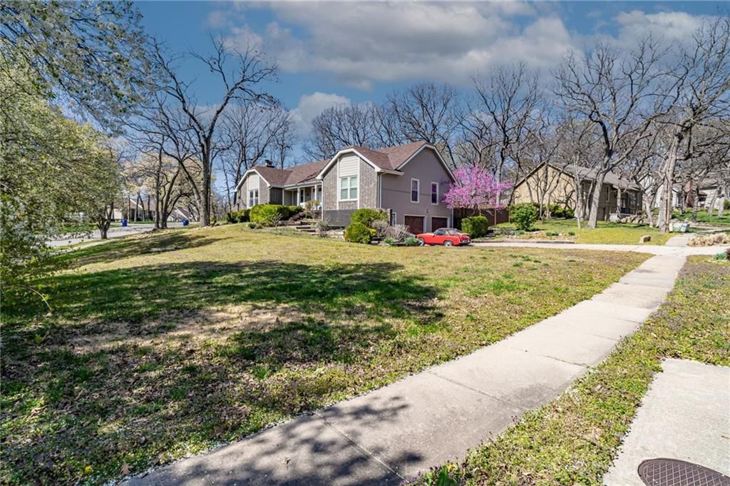 6935 Albervan Street — photo 31