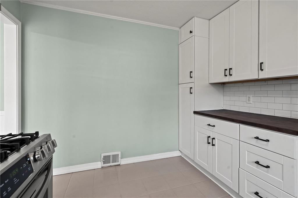 2506 W 77th Street — photo 13