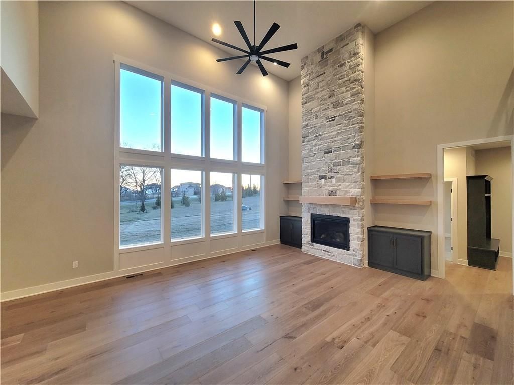 18248 Century Street — photo 7