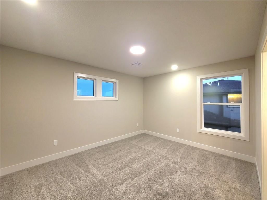 18248 Century Street — photo 32