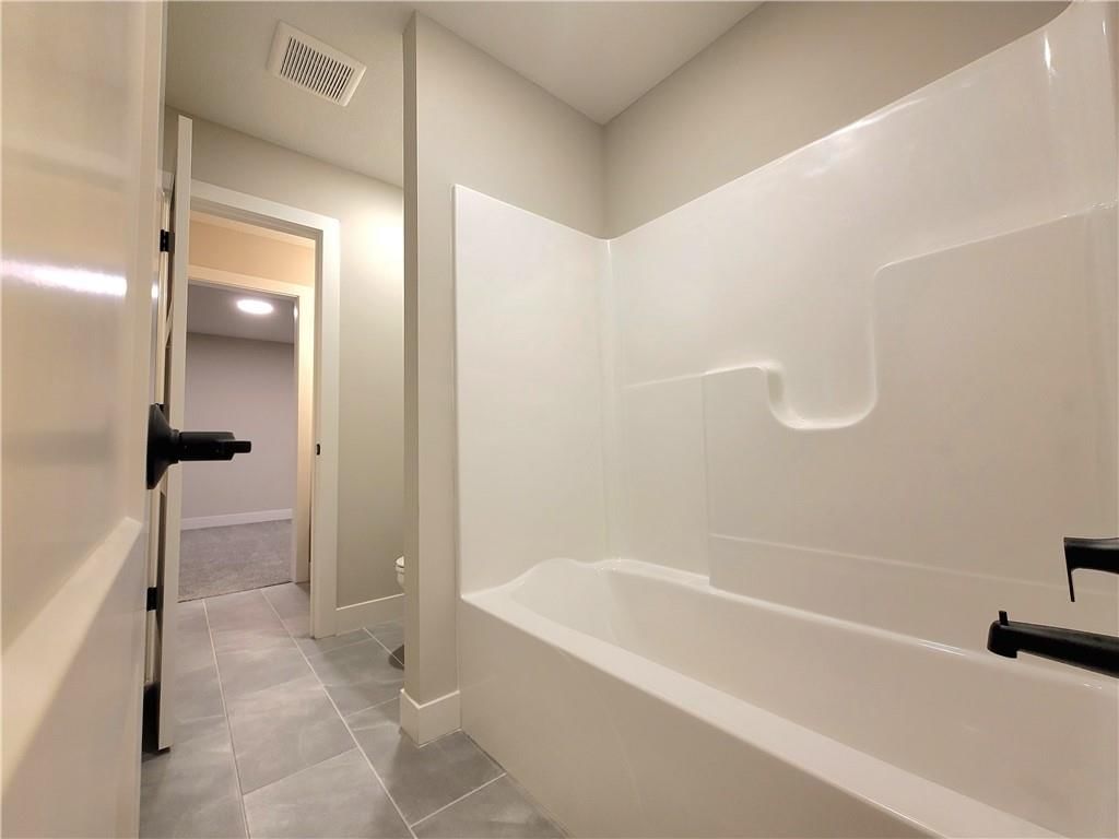 18248 Century Street — photo 35