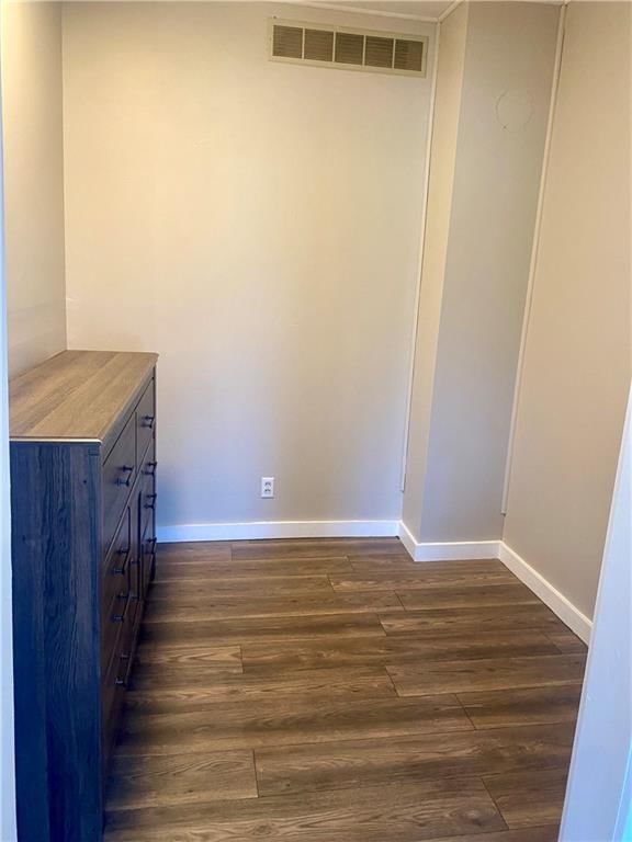1005 W Chestnut Street — photo 10