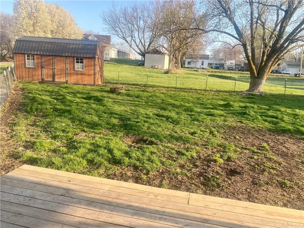 1005 W Chestnut Street — photo 19