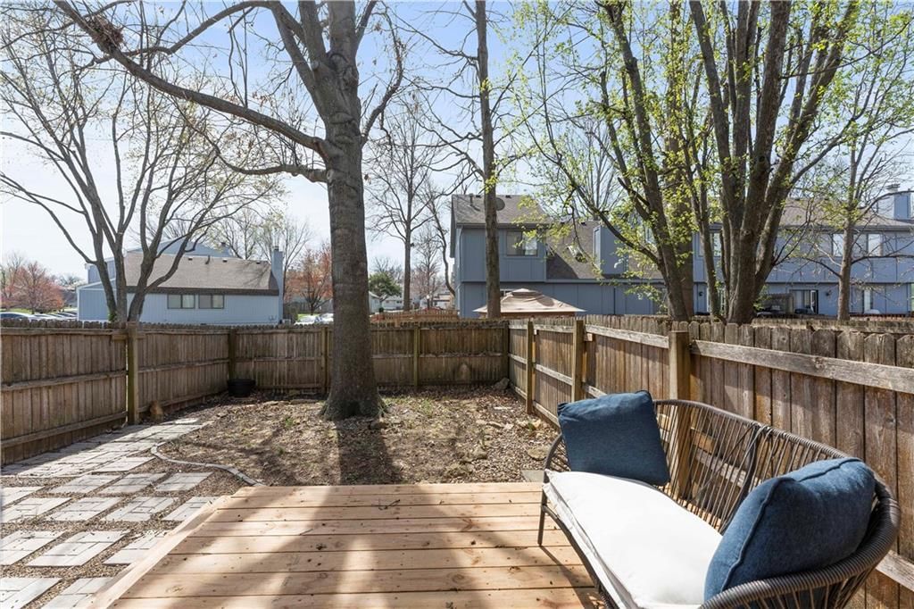 6515 Charles Street — photo 20
