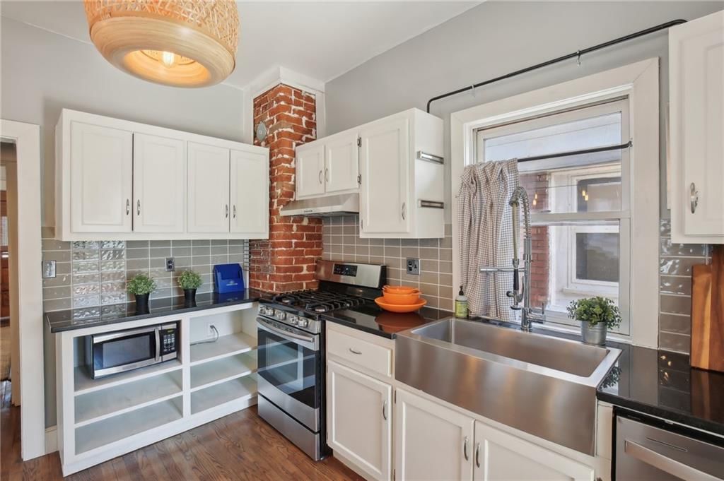 1317 W 40TH Street — photo 18