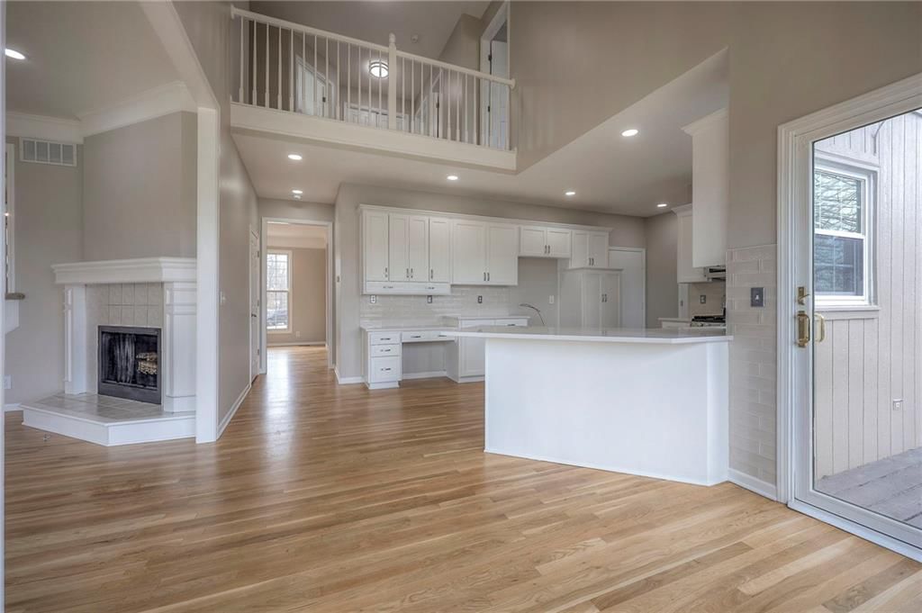 16503 W 80 Street — photo 13