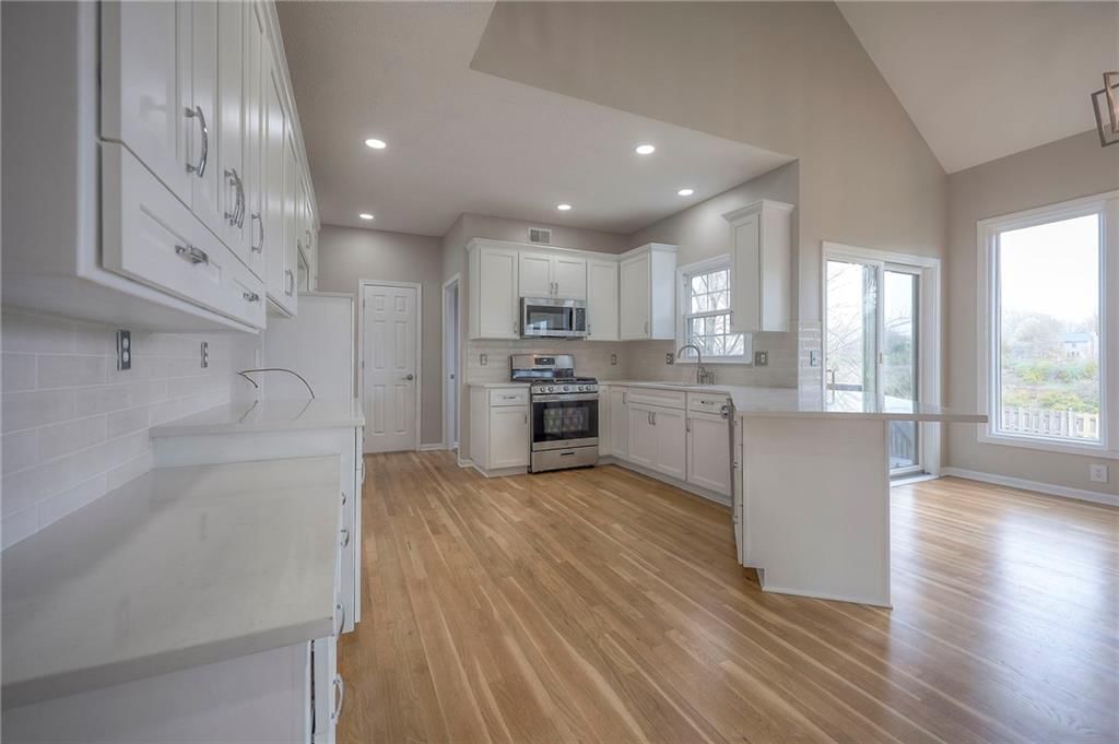 16503 W 80 Street — photo 15