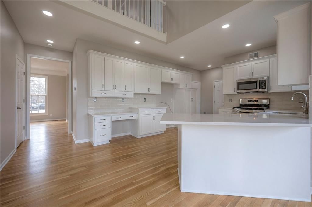 16503 W 80 Street — photo 18