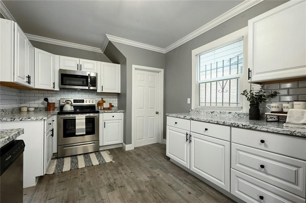 4031 Chestnut Avenue — photo 13