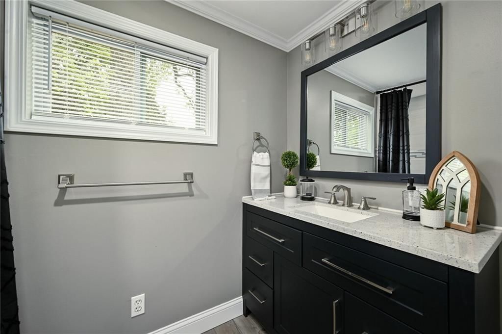 4031 Chestnut Avenue — photo 18