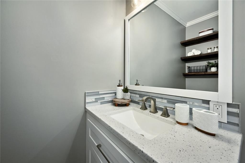 4031 Chestnut Avenue — photo 23