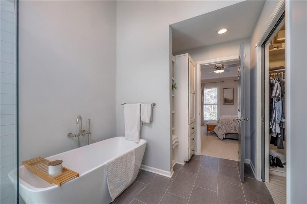 12118 S Hagan Street — photo 25