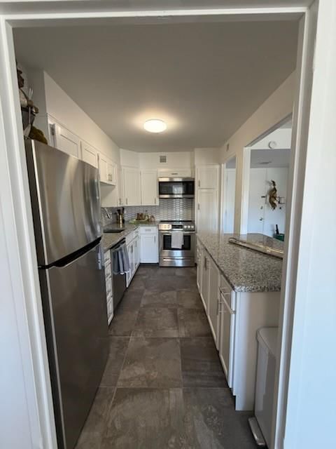 4545 Wornall Road — photo 9