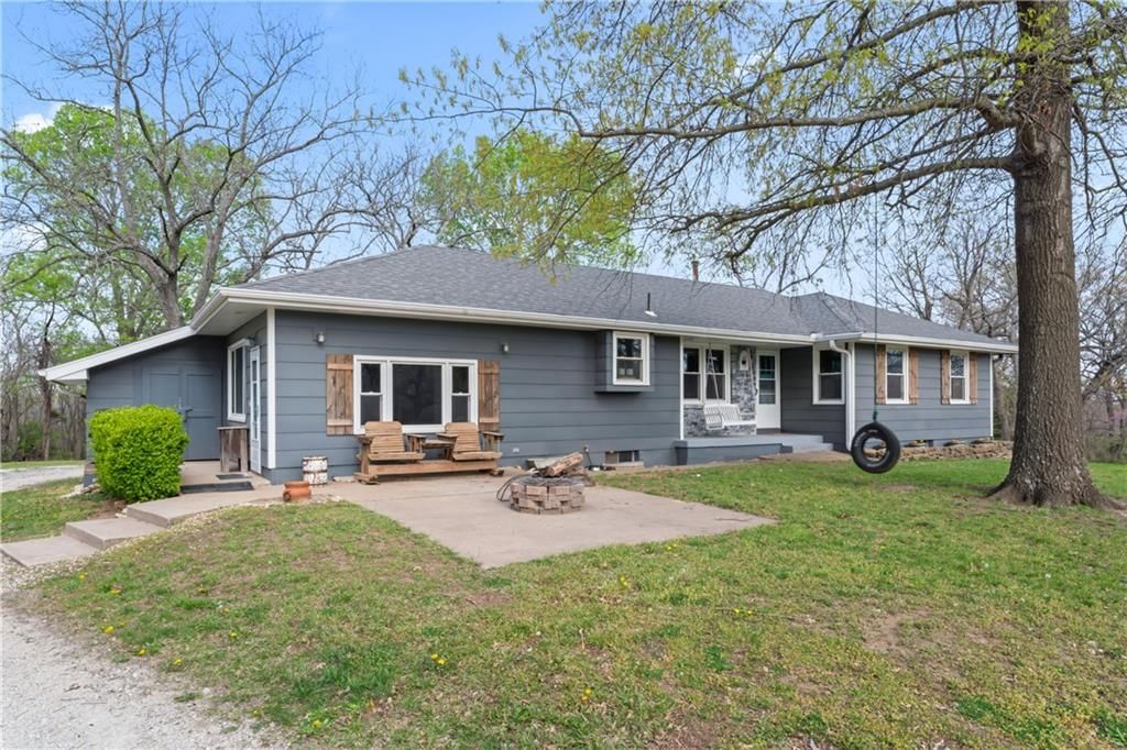 28404 S Bennett Road — photo 3