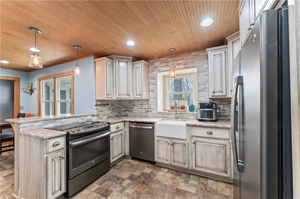 28404 S Bennett Road — photo 12