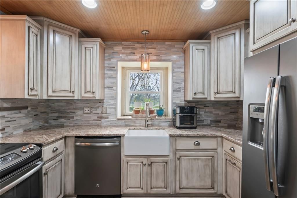 28404 S Bennett Road — photo 13