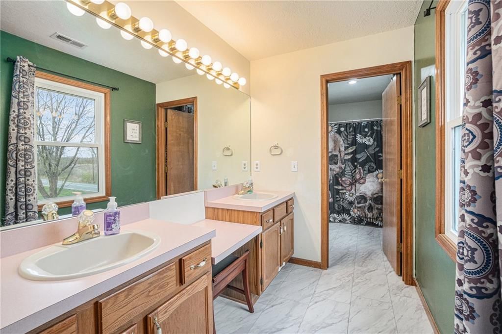 4008 N 38th Street — photo 27