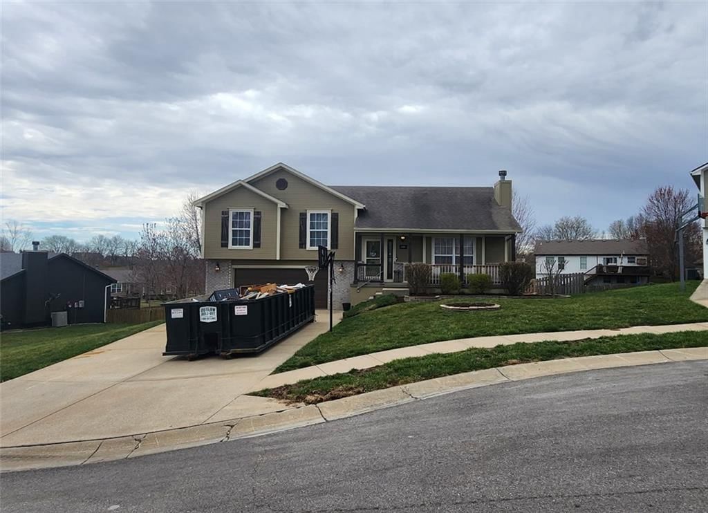 4401 NE 103rd Court — photo 2