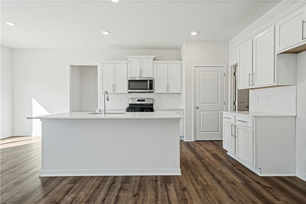 4808 NW 140th Street — photo 7
