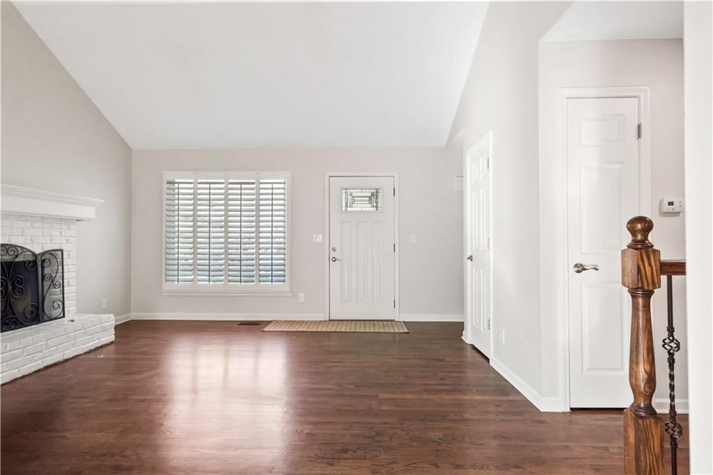10207 Edelweiss Circle — photo 5