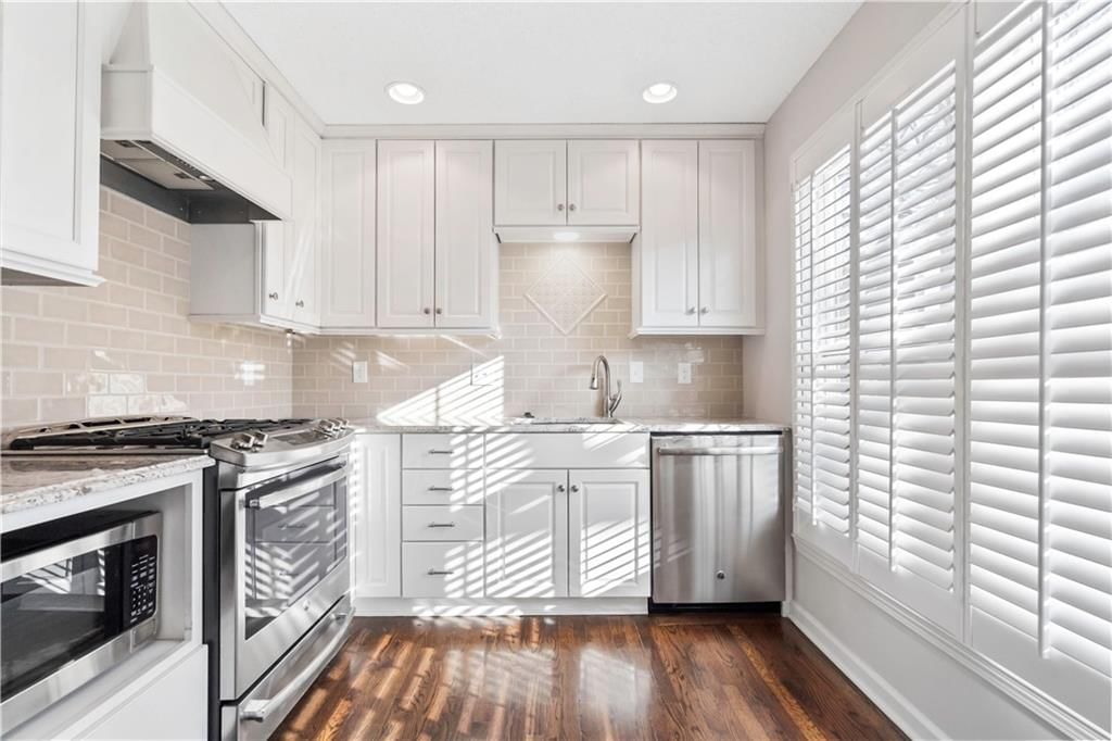 10207 Edelweiss Circle — photo 14