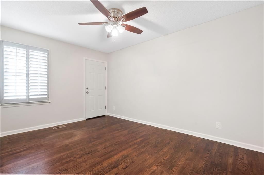 10207 Edelweiss Circle — photo 27