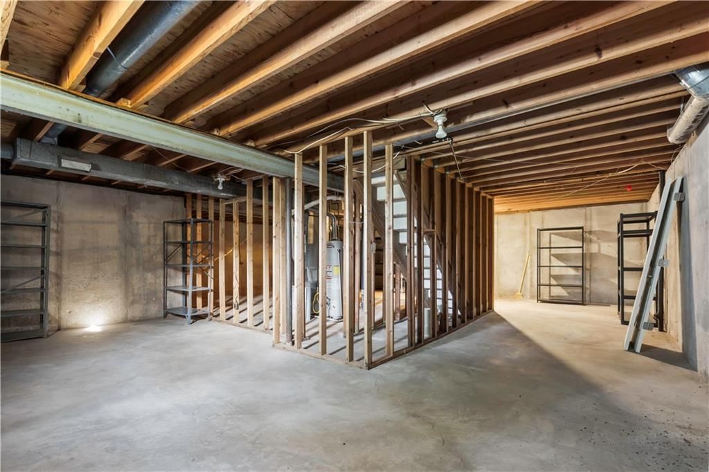 10207 Edelweiss Circle — photo 33