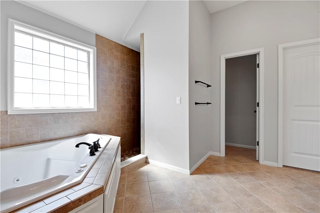 9613 McCormack Drive — photo 19