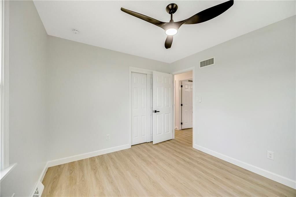 1212 SW Highland Drive — photo 10