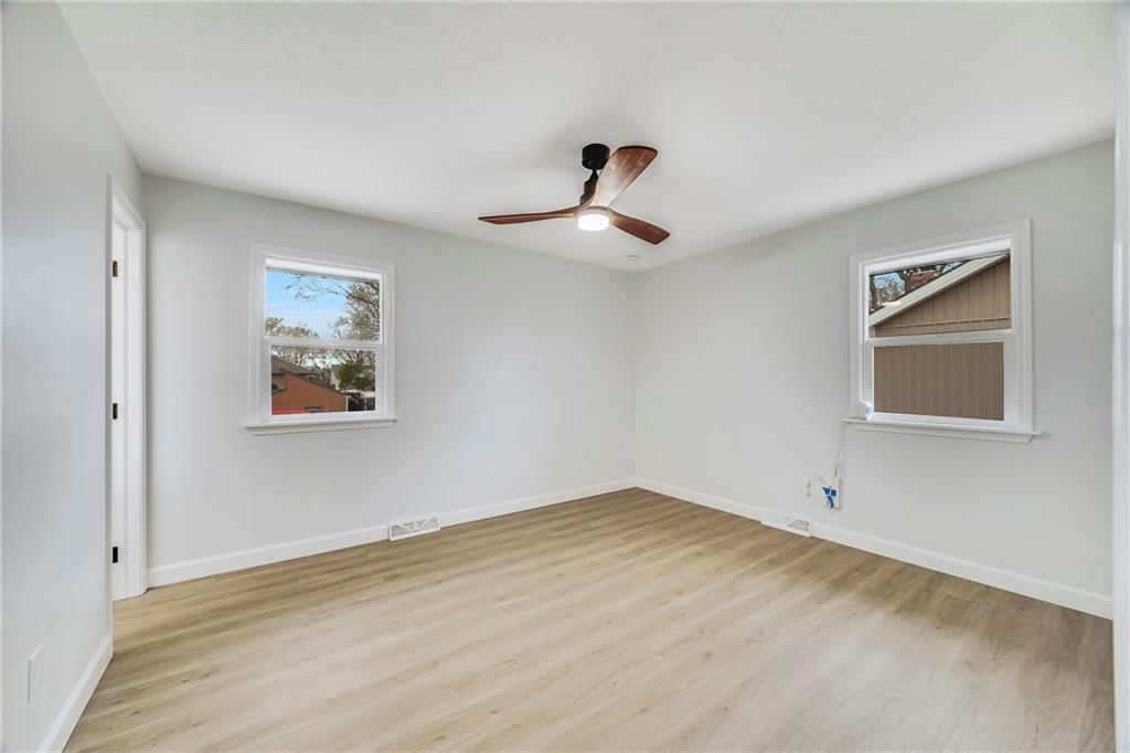1212 SW Highland Drive — photo 14