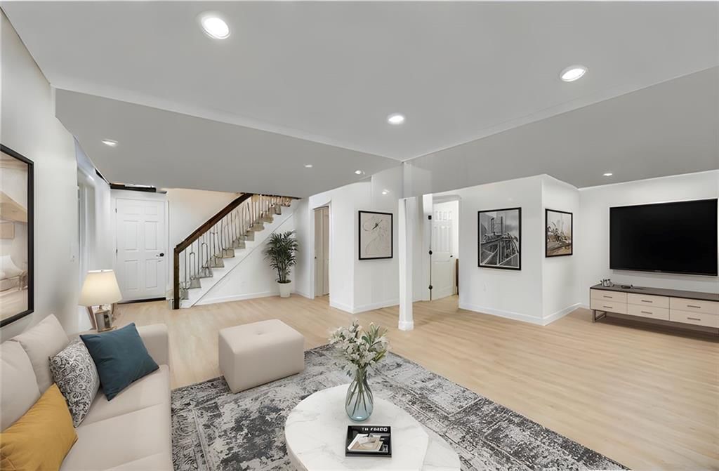 1212 SW Highland Drive — photo 17