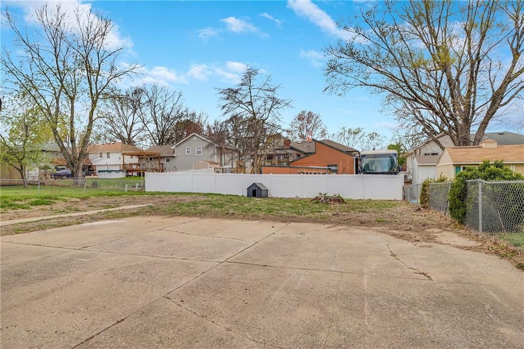 1212 SW Highland Drive — photo 26