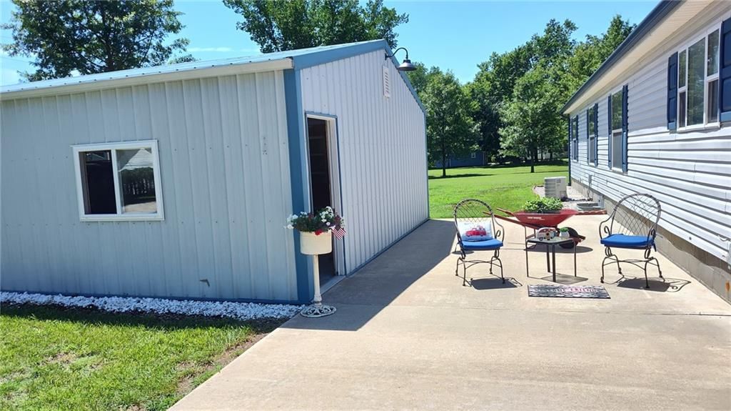 702 S Grove Street — photo 24