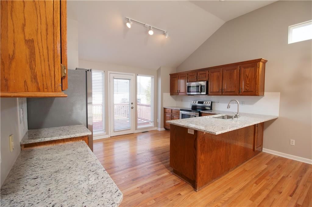 23702 W 58th Street — photo 6