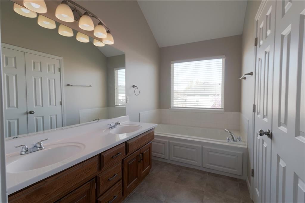 23702 W 58th Street — photo 15