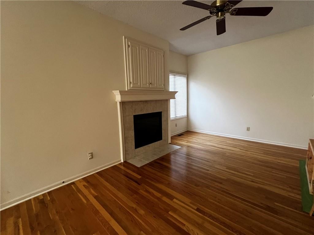 14410 Russell Street — photo 10