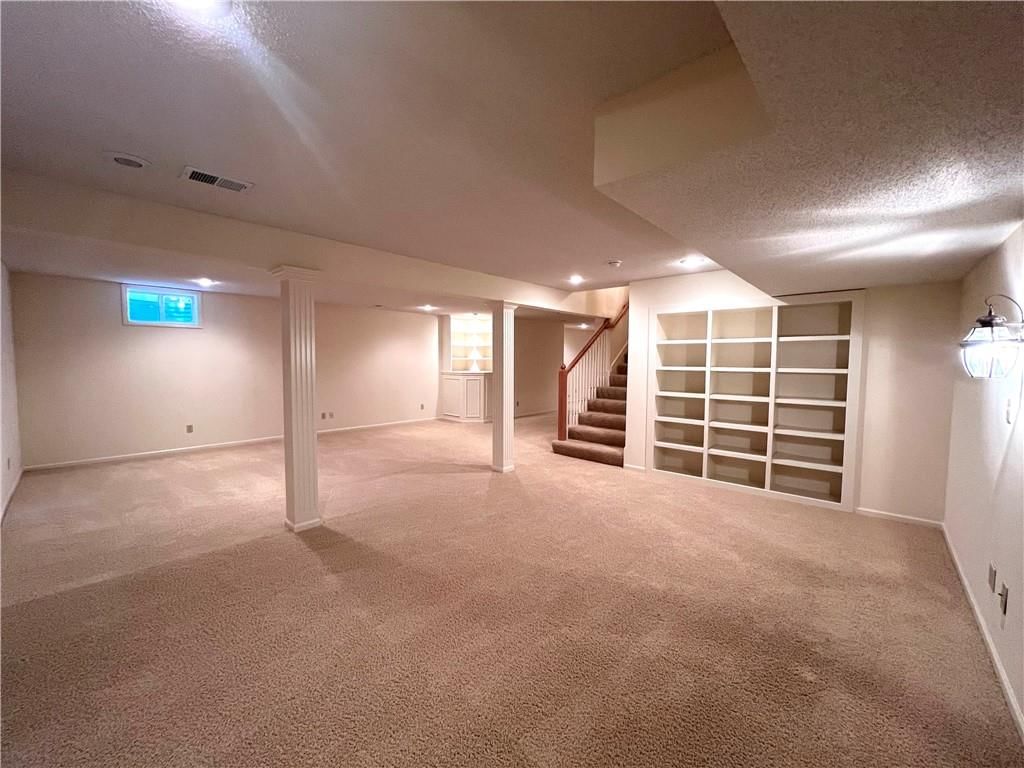 14410 Russell Street — photo 22
