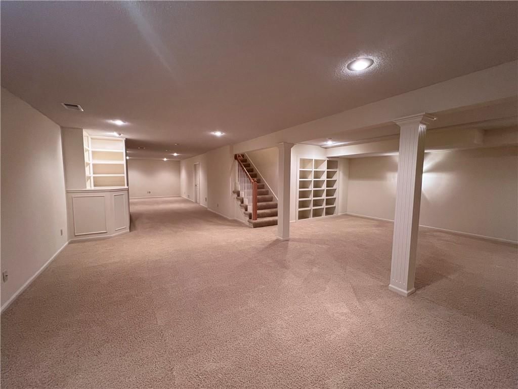 14410 Russell Street — photo 23