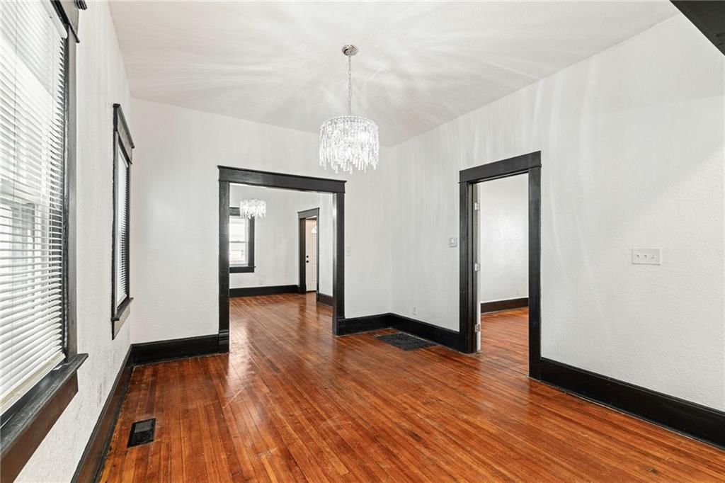 2905 Wabash Avenue — photo 10