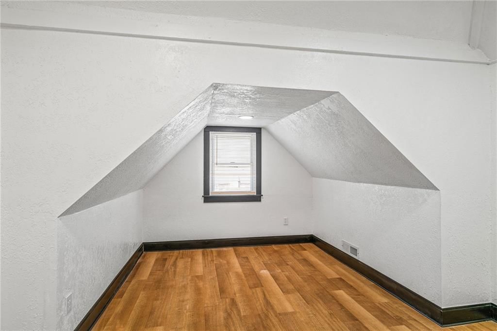2905 Wabash Avenue — photo 23